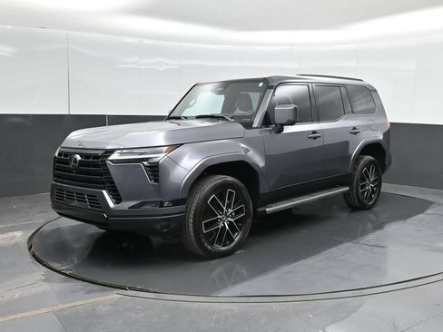 Used 2025 Lexus GX 550 w/ Accessory Package (2T) AWD/4WD image 6