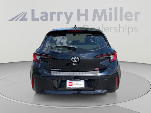 Used 2023 Toyota Corolla SE w/ Carpet Mat Package (TMS) FWD image 4