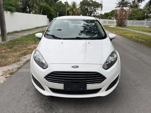 Used 2019 Ford Fiesta SE FWD image 4