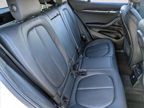 Used 2018 BMW X2 sDrive28i w/ Convenience Package FWD image 19