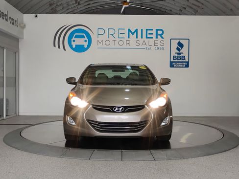 Used 2013 Hyundai Elantra Limited w/ Technology Pkg FWD image 95