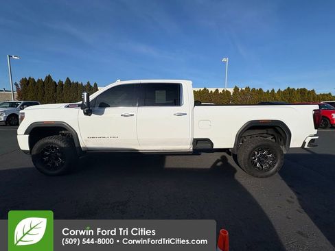 Used 2023 GMC Sierra 3500 Denali w/ Technology Package image 4