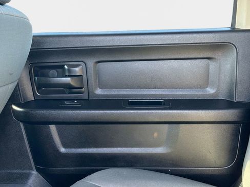 Used 2017 RAM 2500 Tradesman w/ Chrome Appearance Group image 14