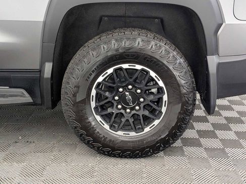 Certified 2026 Chevrolet Silverado EV Trail Boss w/ Premium Package image 14