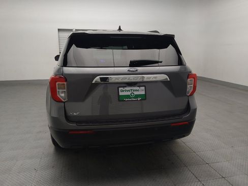 Used 2021 Ford Explorer XLT RWD image 6