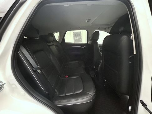 Used 2024 MAZDA CX-5 AWD 2.5 S w/ Preferred Package image 18