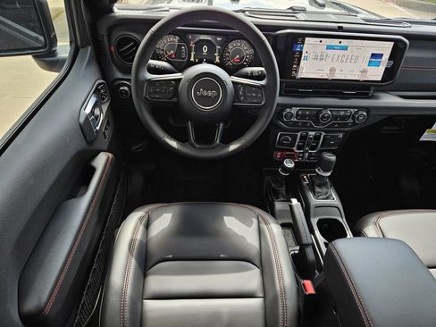 New 2026 Jeep Gladiator Rubicon AWD/4WD image 10