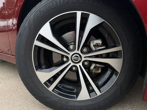 Used 2022 Nissan Sentra SV w/ All-Weather Package FWD image 10