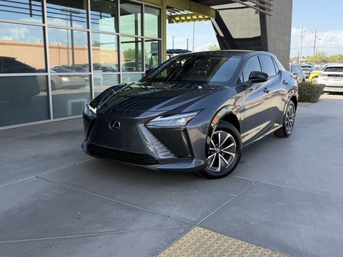Used 2025 Lexus RZ 300e w/ Accessory Package (P5) FWD image 2