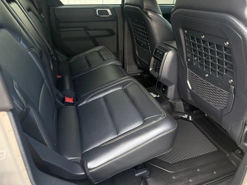 Used 2025 Ford Bronco Badlands AWD/4WD image 37