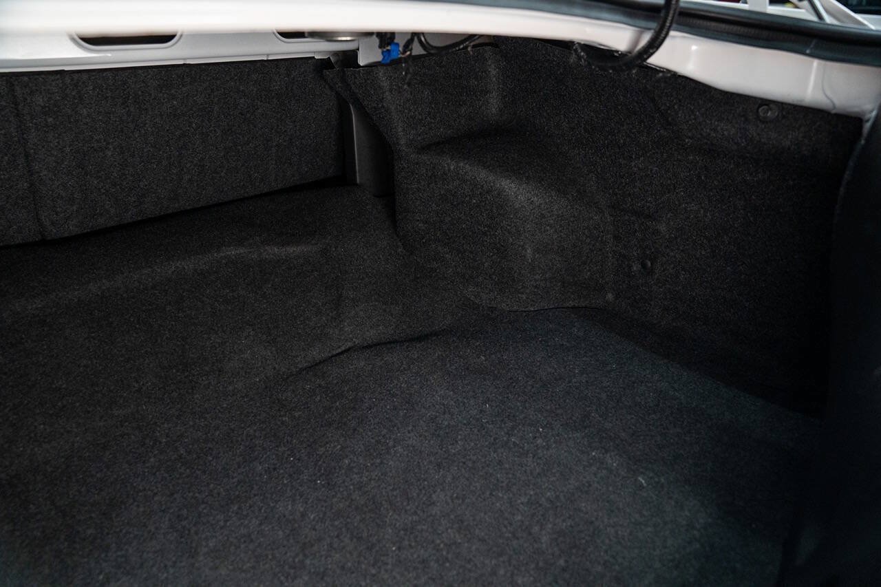 Used 2013 Ford Mustang Shelby GT500 RWD image 68