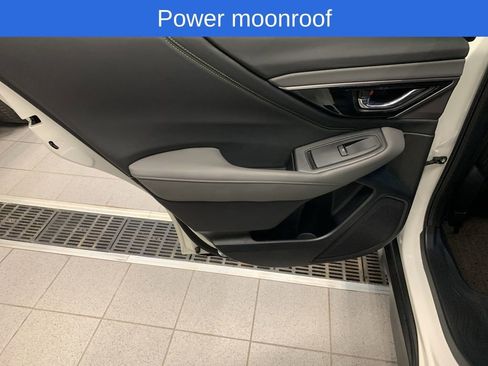 Certified 2025 Subaru Outback Onyx Edition image 11