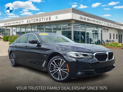 Used 2022 BMW 530e xDrive w/ Premium Package