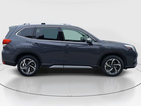 Used 2022 Subaru Forester Touring w/ Popular Package #2 AWD/4WD image 8