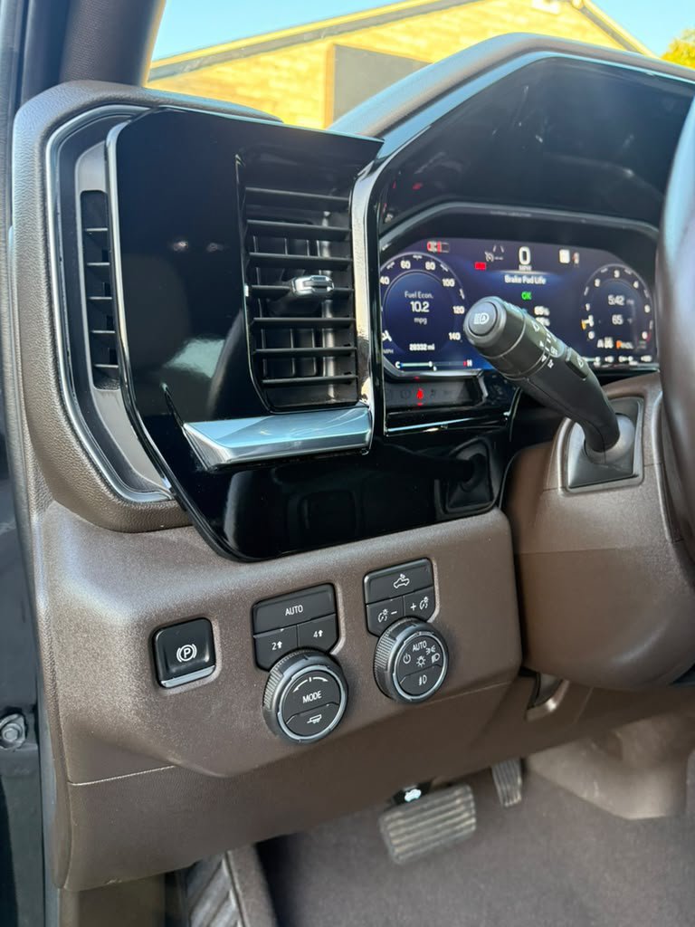 Used 2026 Chevrolet Silverado 1500 RST AWD/4WD image 10