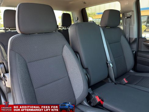 Used 2024 Chevrolet Silverado 3500 LT AWD/4WD image 28