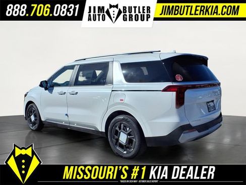 New 2026 Kia Carnival EX image 18
