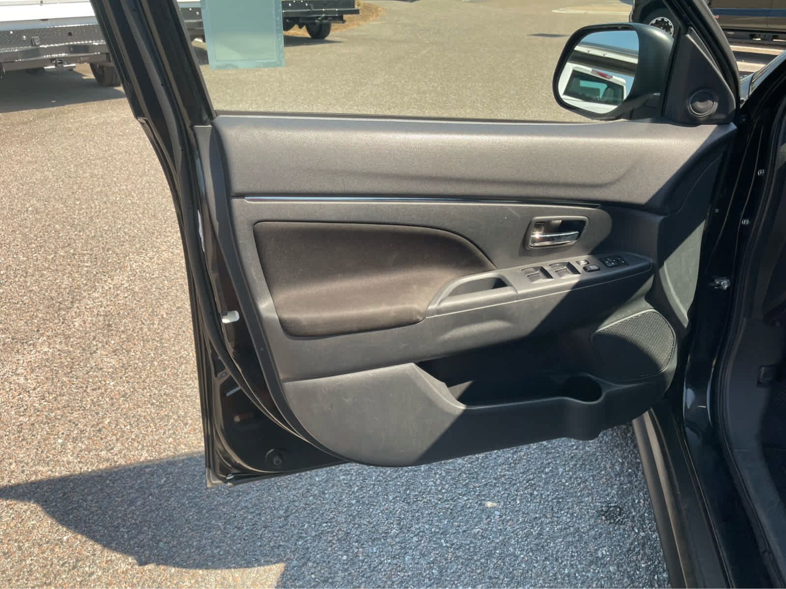 Used 2024 Mitsubishi Outlander Sport ES AWD/4WD image 10