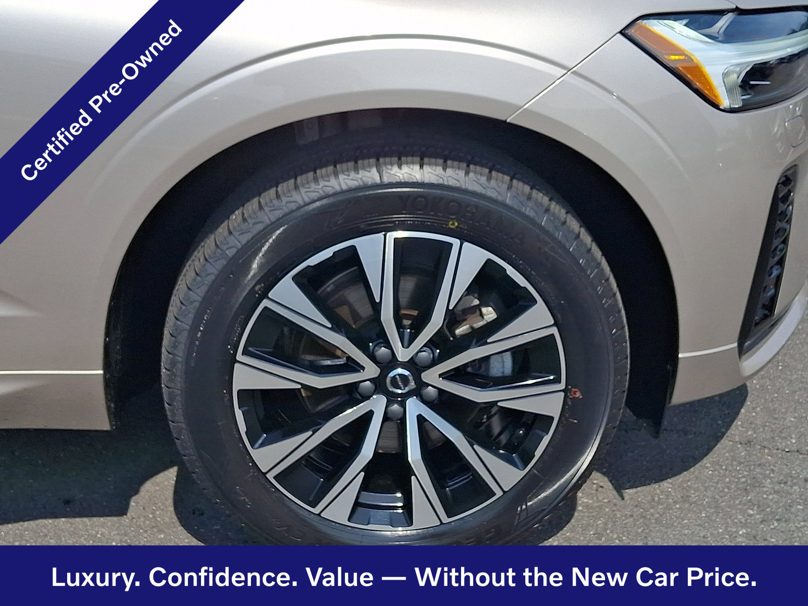 Certified 2024 Volvo XC60 B5 Core w/ Protection Package Premier AWD/4WD image 9