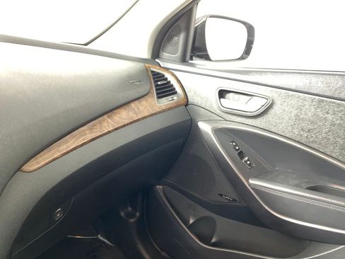 Used 2018 Hyundai Santa Fe Sport w/ Cargo Package image 24