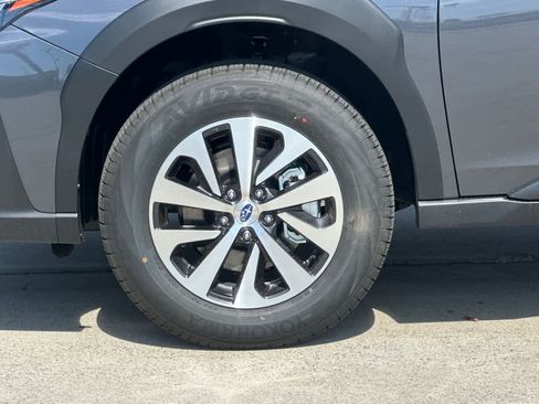 New 2025 Subaru Outback Premium image 31