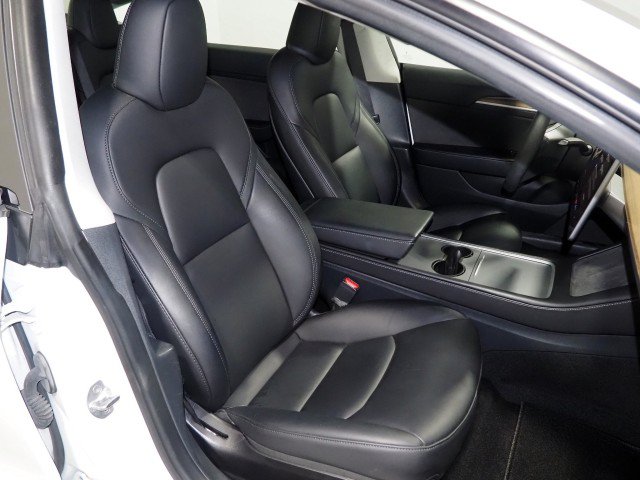 Used 2023 Tesla Model 3 RWD image 2