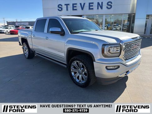 Used 2018 GMC Sierra 1500 Denali w/ Denali Ultimate Package image 3