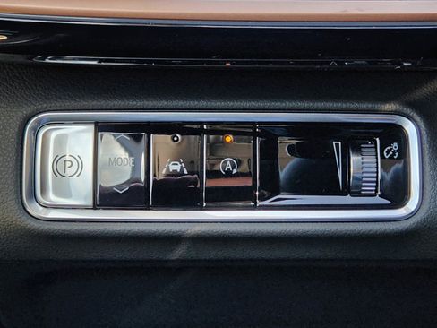 New 2025 Buick Envision Sport Touring image 26