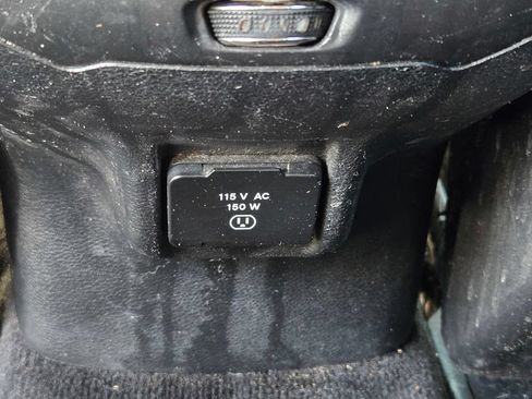Used 2014 Jeep Cherokee Trailhawk w/ Cold Weather Group AWD/4WD image 28