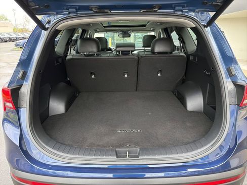 Used 2023 Hyundai Santa Fe SEL Premium w/ Cargo Package image 16