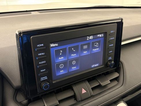 Used 2019 Toyota RAV4 XLE FWD image 26