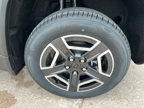 New 2026 Jeep Cherokee Limited AWD/4WD image 9