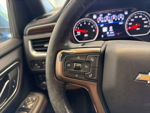 Used 2021 Chevrolet Suburban High Country AWD/4WD image 34