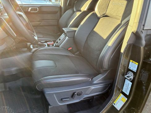 New 2025 Ford Bronco Raptor image 12