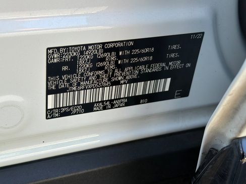 Used 2023 Toyota RAV4 XSE AWD/4WD image 39