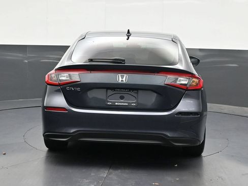 Used 2023 Honda Civic LX image 4