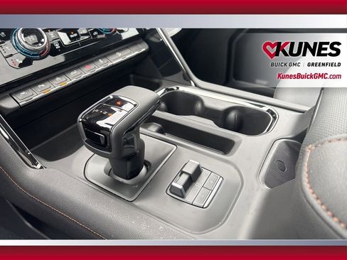 New 2026 GMC Sierra 1500 AT4 w/ AT4 Premium Package image 28
