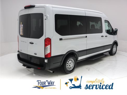 Used 2025 Ford Transit 350 XLT AWD/4WD image 4