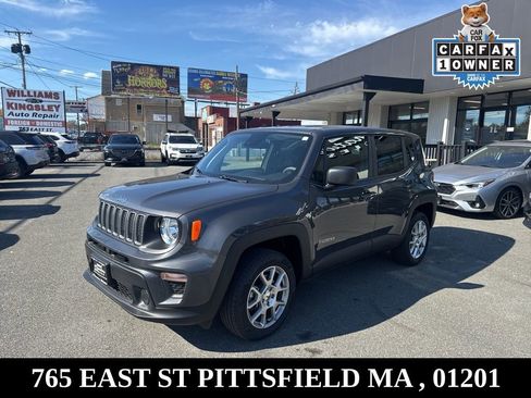 Used 2023 Jeep Renegade Latitude image 3
