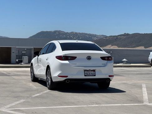 Used 2022 MAZDA MAZDA3 s FWD image 32