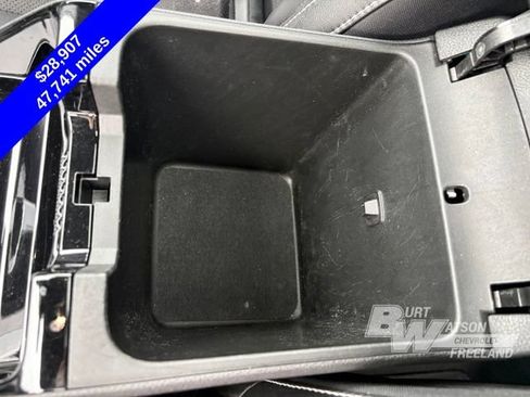 Used 2023 Jeep Grand Cherokee Altitude AWD/4WD image 24