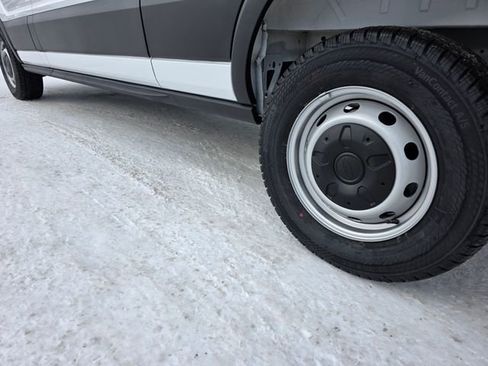 New 2026 Ford Transit 250 148 Medium Roof image 33