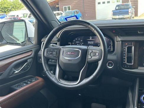 Used 2024 GMC Yukon XL Denali Ultimate AWD/4WD image 76