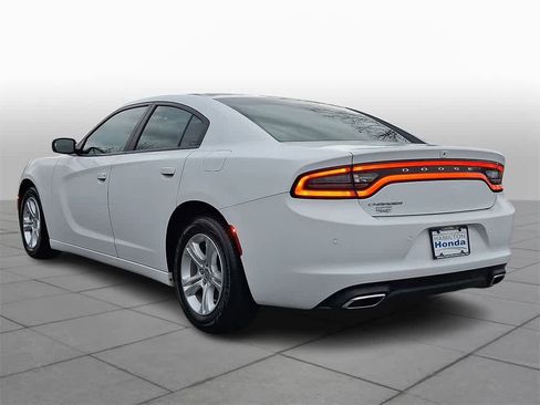 Used 2020 Dodge Charger SXT w/ Leather Interior Group image 22