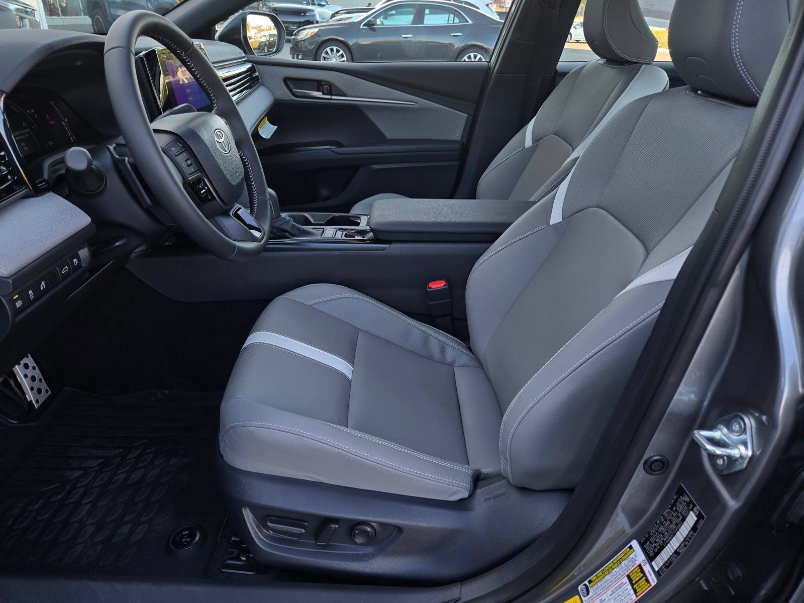 Certified 2026 Toyota Camry SE w/ Convenience Package FWD image 15