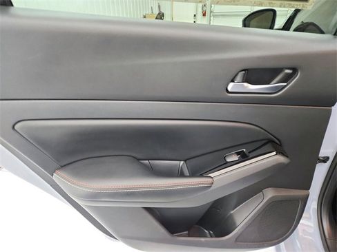 Used 2024 Nissan Altima 2.0 SR image 34