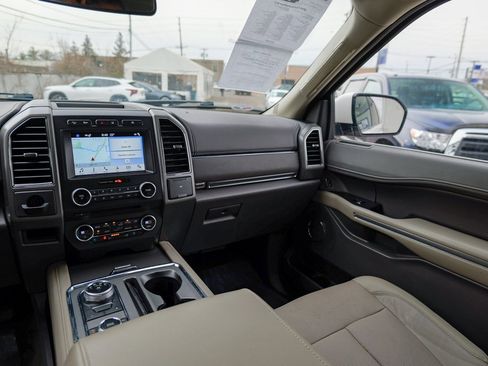 Used 2018 Ford Expedition XLT w/ Equipment Group 202A image 42