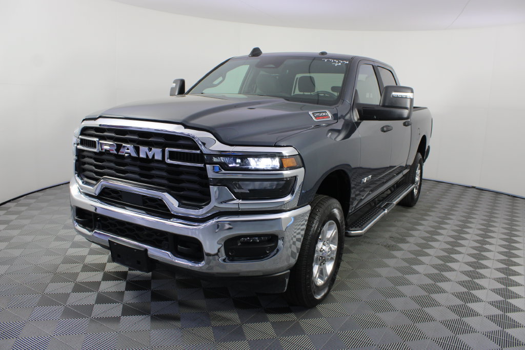 Used 2026 RAM 2500 Big Horn AWD/4WD image 21