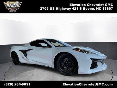 Used 2024 Chevrolet Corvette Z06 w/ Stealth Interior Trim Package RWD image 1