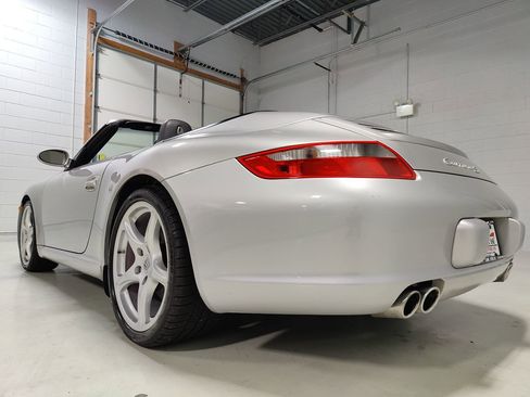 Used 2008 Porsche 911 Carrera S image 21